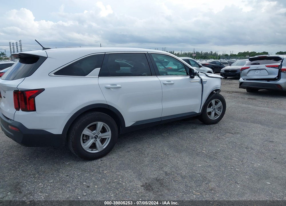 2023 KIA SORENTO VIN: 5XYRG4LC0PG165664
