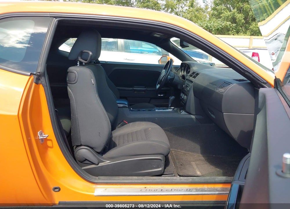 2012 DODGE CHALLENGER SXT VIN: 2C3CDYAG8CH130608
