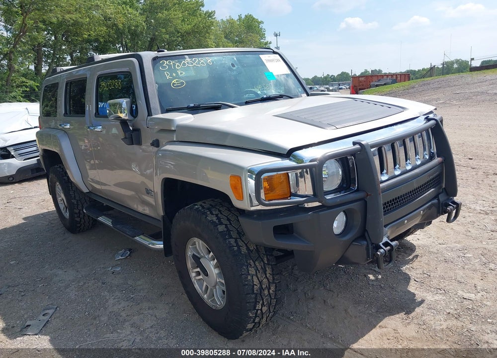 2006 HUMMER H3 SUV VIN: 5GTDN136468109492