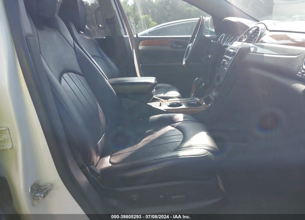 2011 BUICK ENCLAVE 2XL VIN: 5GAKRCED9BJ352973