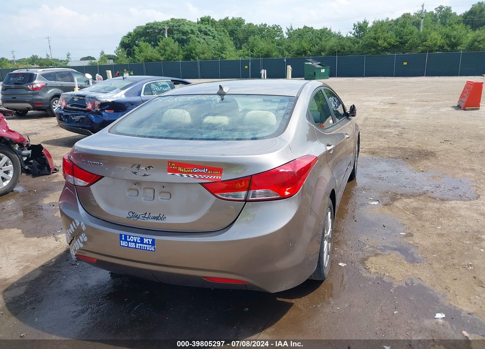 2013 HYUNDAI ELANTRA GLS VIN: 5NPDH4AE7DH349287