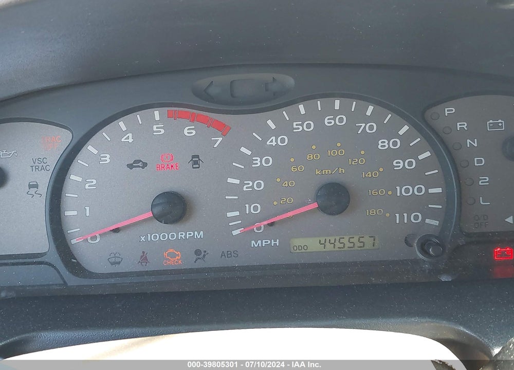 2003 TOYOTA SEQUOIA SR5 V8 VIN: 5TDZT34A63S155334