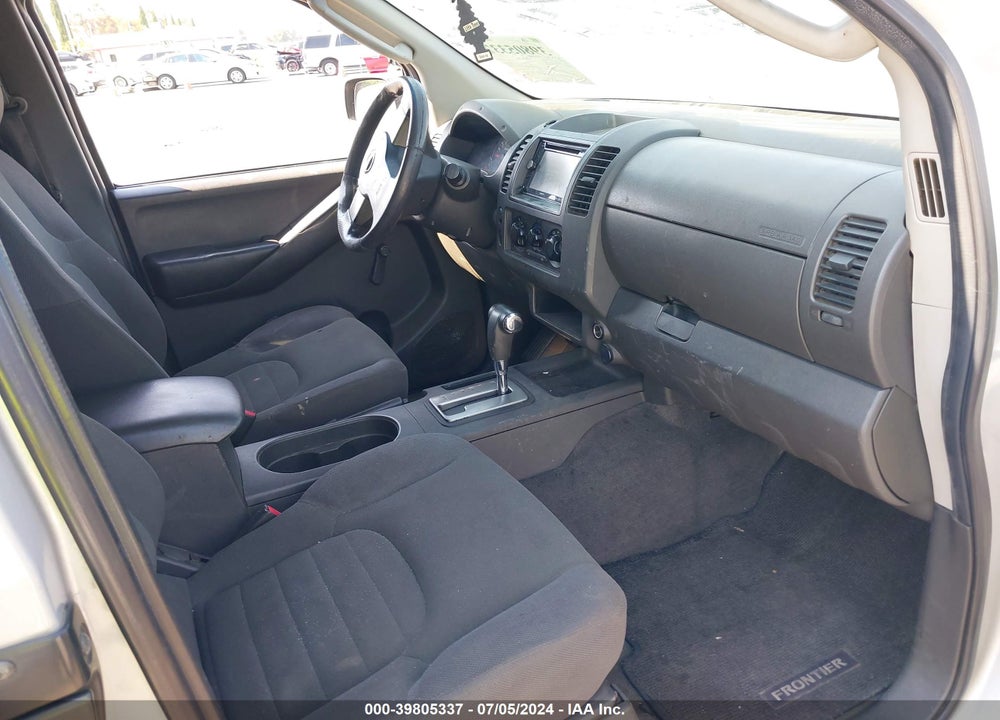 2005 NISSAN FRONTIER XE VIN: 1N6BD06T45C457508
