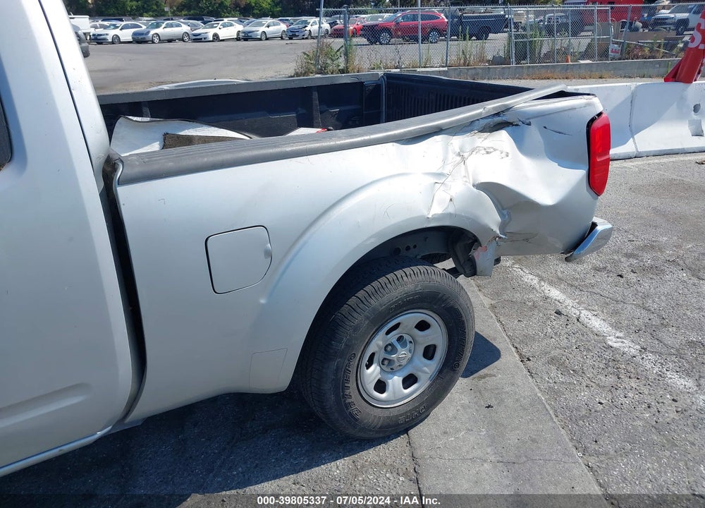 2005 NISSAN FRONTIER XE VIN: 1N6BD06T45C457508