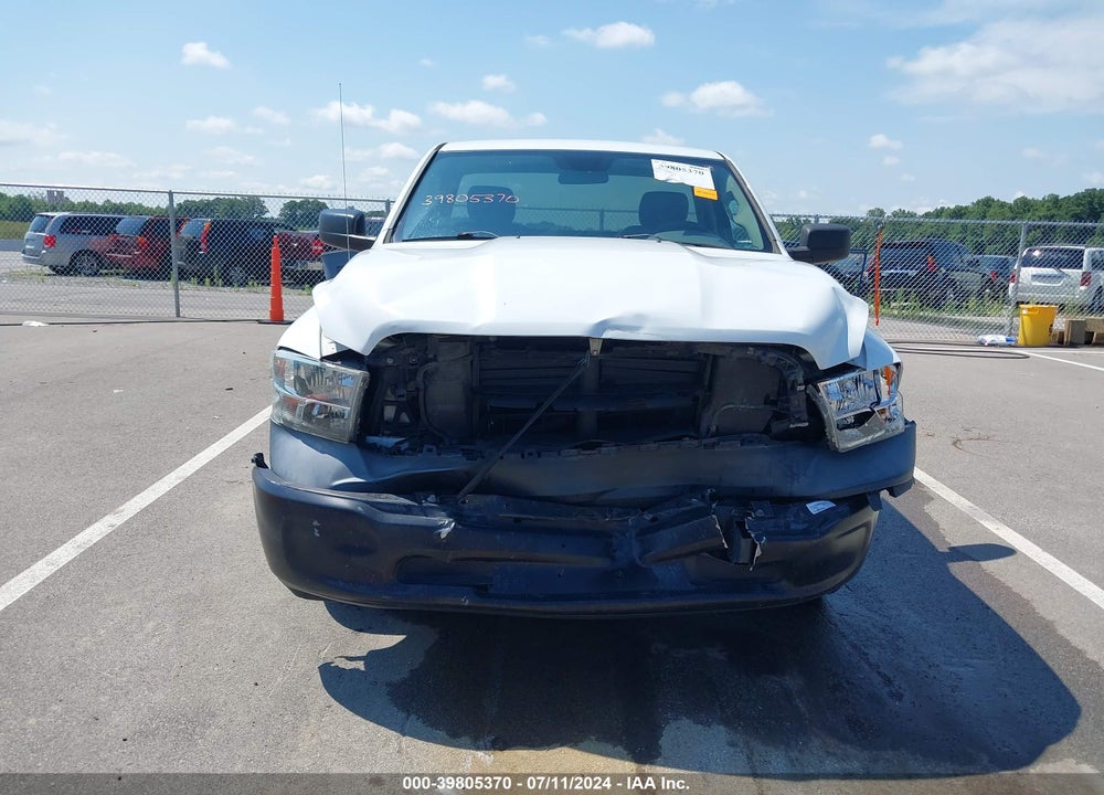 2015 RAM 1500 TRADESMAN VIN: 3C6JR6DG7FG609182