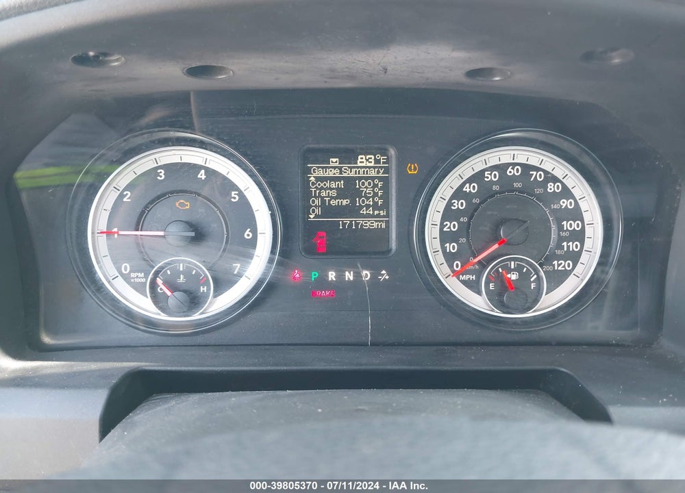 2015 RAM 1500 TRADESMAN VIN: 3C6JR6DG7FG609182
