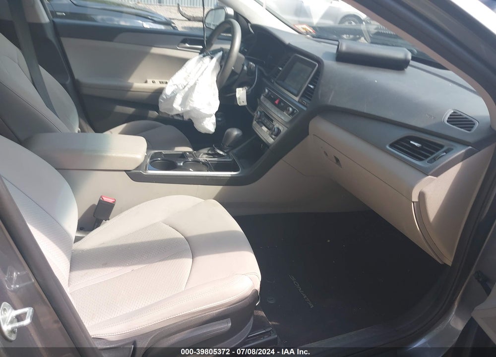 2018 HYUNDAI SONATA SE VIN: 5NPE24AF1JH713391