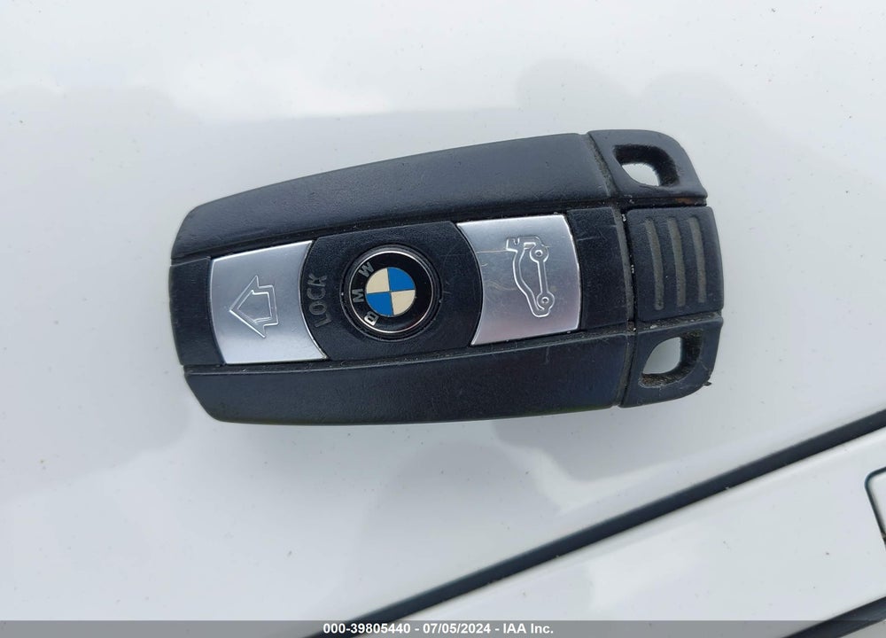2008 BMW 335I VIN: WBAVB77598NH79875