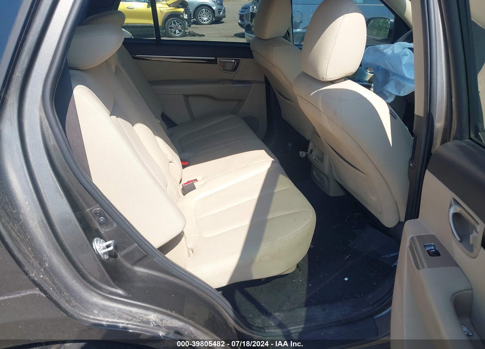 2012 HYUNDAI SANTA FE GLS VIN: 5XYZGDAB5CG138996