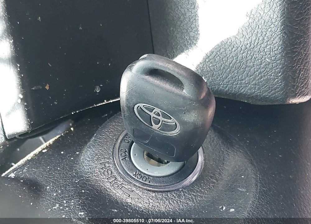 2014 TOYOTA CAMRY SE VIN: 4T1BF1FK4EU435086