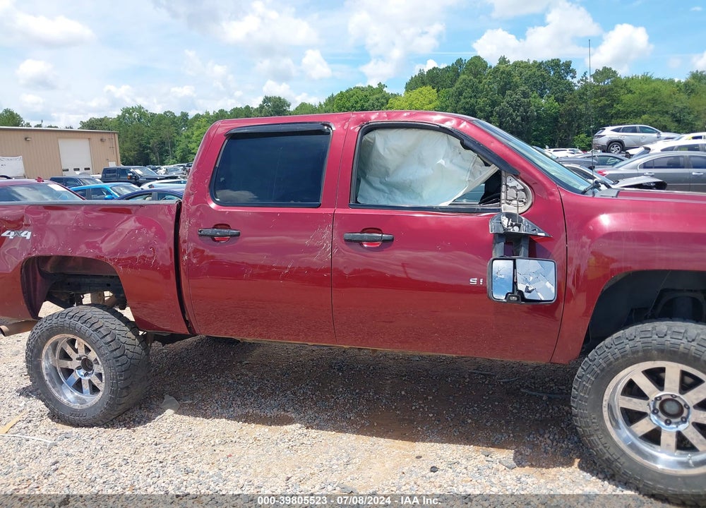 2013 CHEVROLET SILVERADO 1500 LT VIN: 3GCPKSE70DG193729