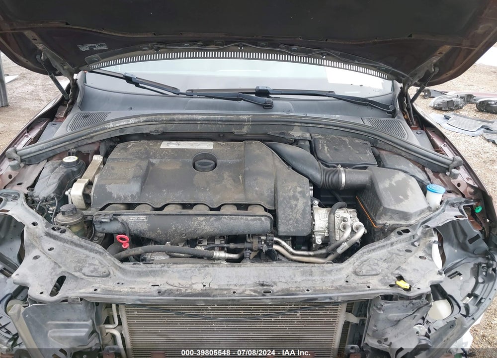 2015 VOLVO XC60 T6 VIN: YV4902RK7F2756572