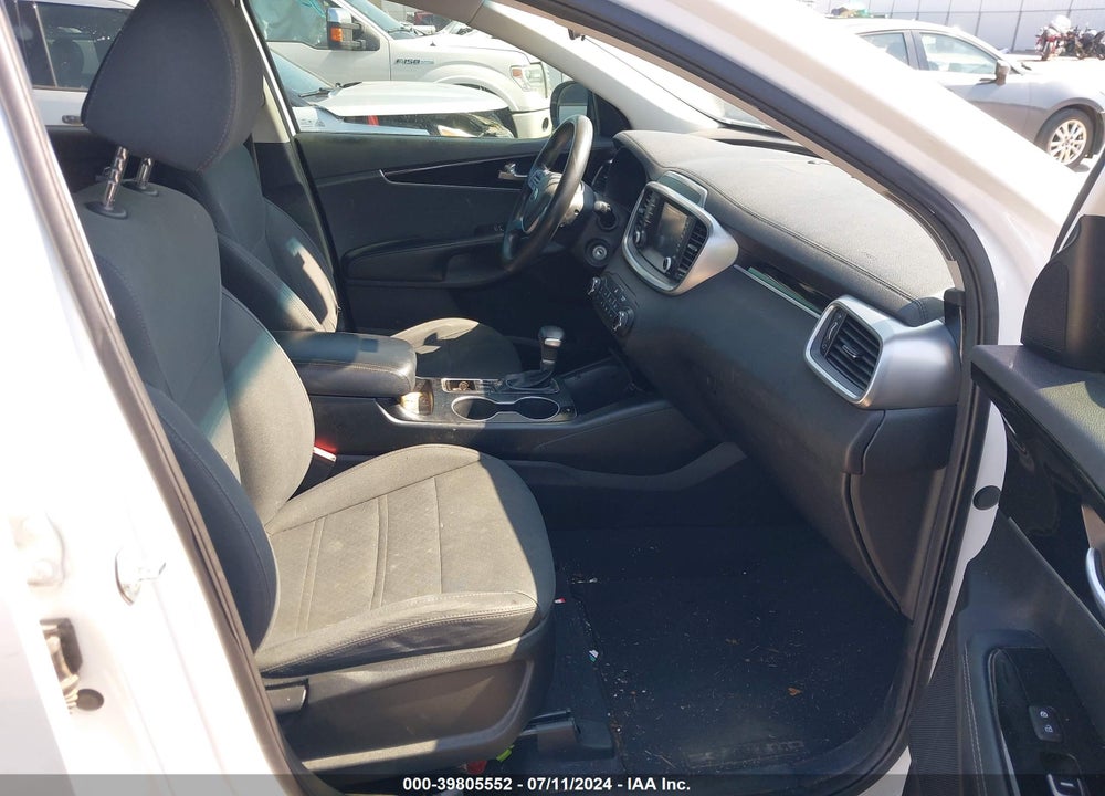 2020 KIA SORENTO 2.4L L VIN: 5XYPG4A36LG672587