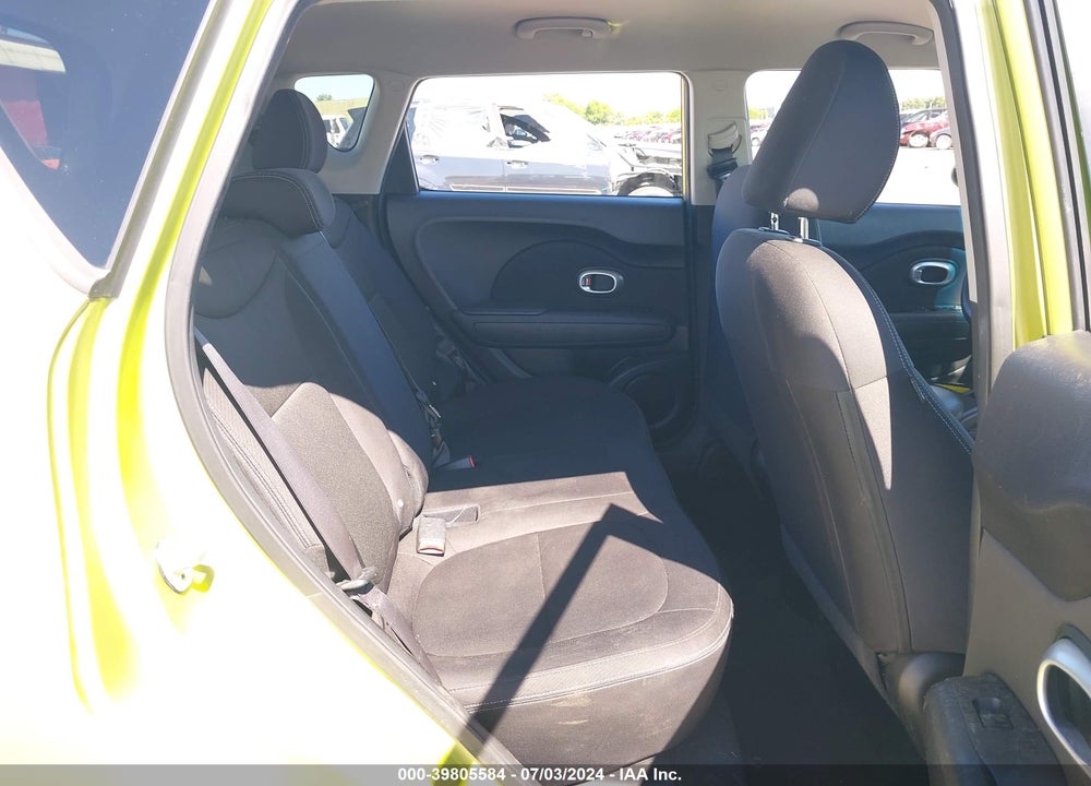 2015 KIA SOUL VIN: KNDJN2A24F7788587