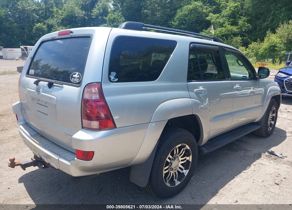 2005 TOYOTA 4RUNNER SR5 V8 VIN: JTEBT14R450054841