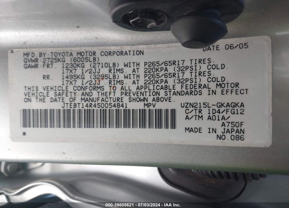 2005 TOYOTA 4RUNNER SR5 V8 VIN: JTEBT14R450054841