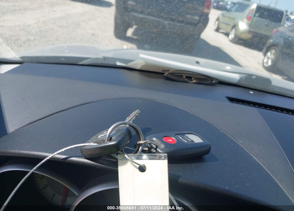 2008 MAZDA 3 I VIN: JM1BK32F781825853