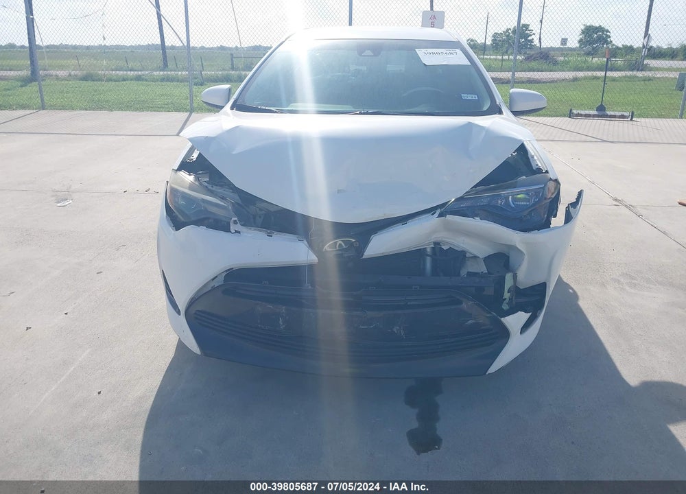2017 TOYOTA COROLLA LE VIN: 5YFBURHEXHP693355