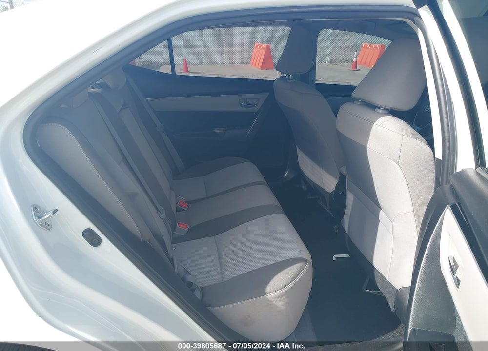 2017 TOYOTA COROLLA LE VIN: 5YFBURHEXHP693355