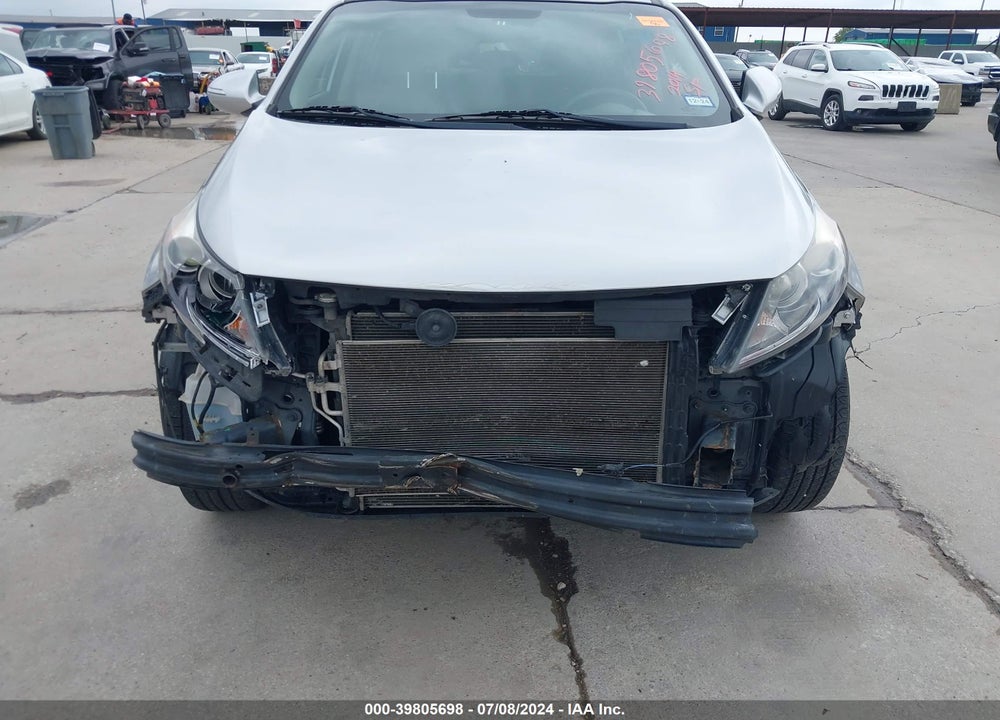 2014 KIA SPORTAGE LX VIN: KNDPB3AC9E7570788