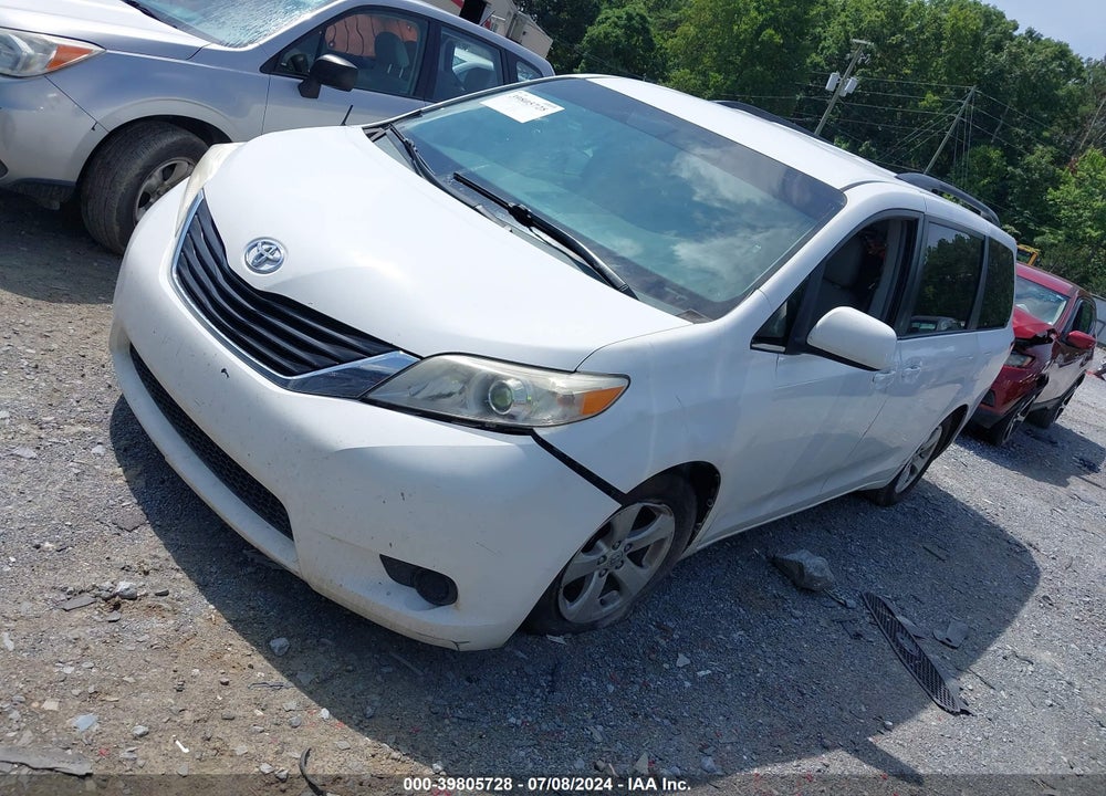 2011 TOYOTA SIENNA LE V6 VIN: 5TDKK3DC5BS090271