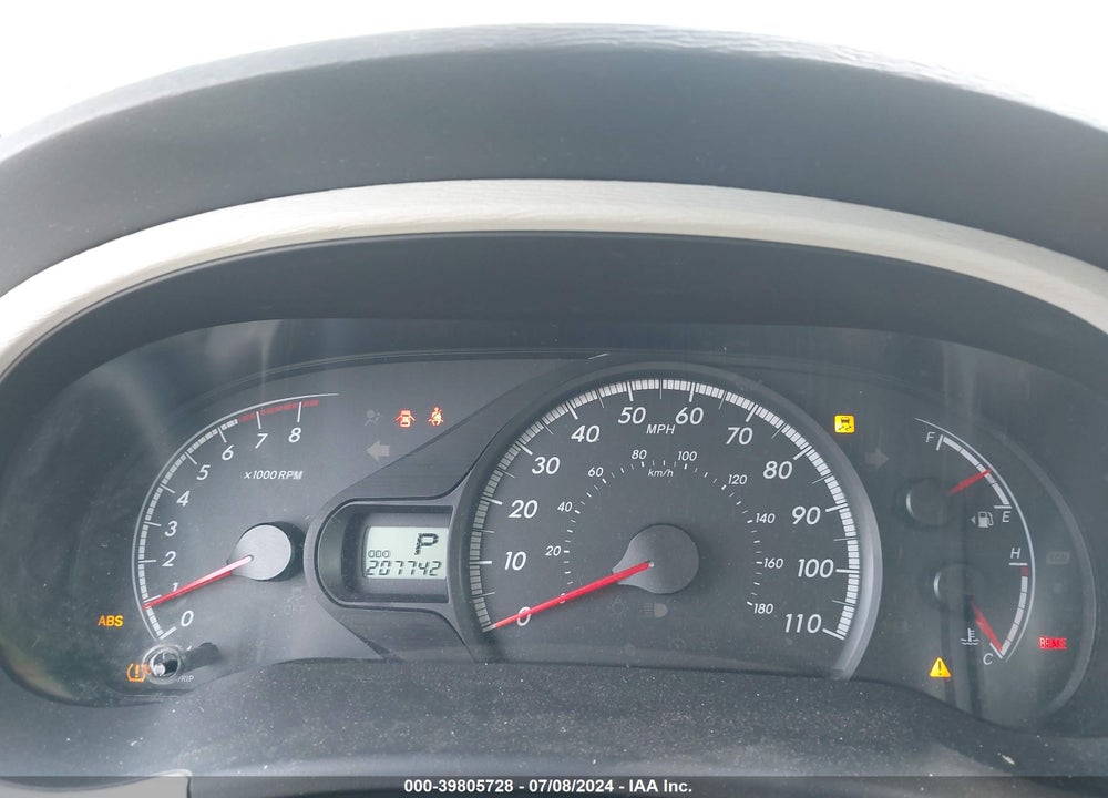2011 TOYOTA SIENNA LE V6 VIN: 5TDKK3DC5BS090271