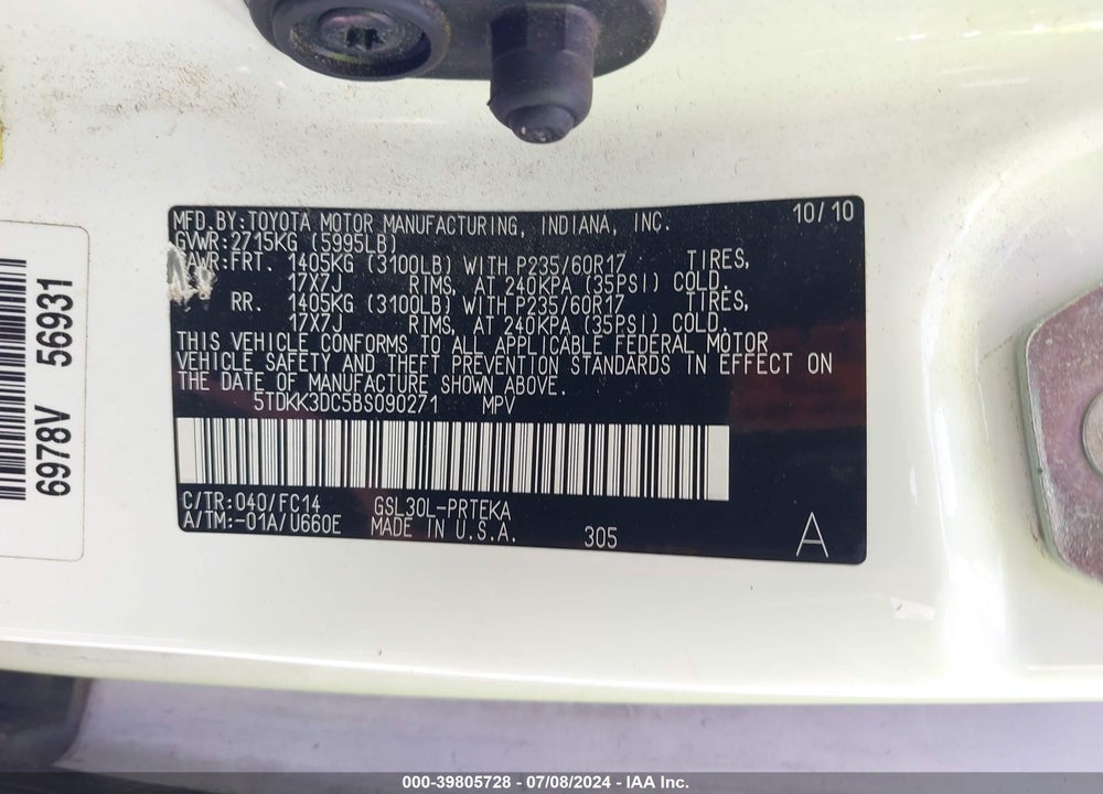 2011 TOYOTA SIENNA LE V6 VIN: 5TDKK3DC5BS090271