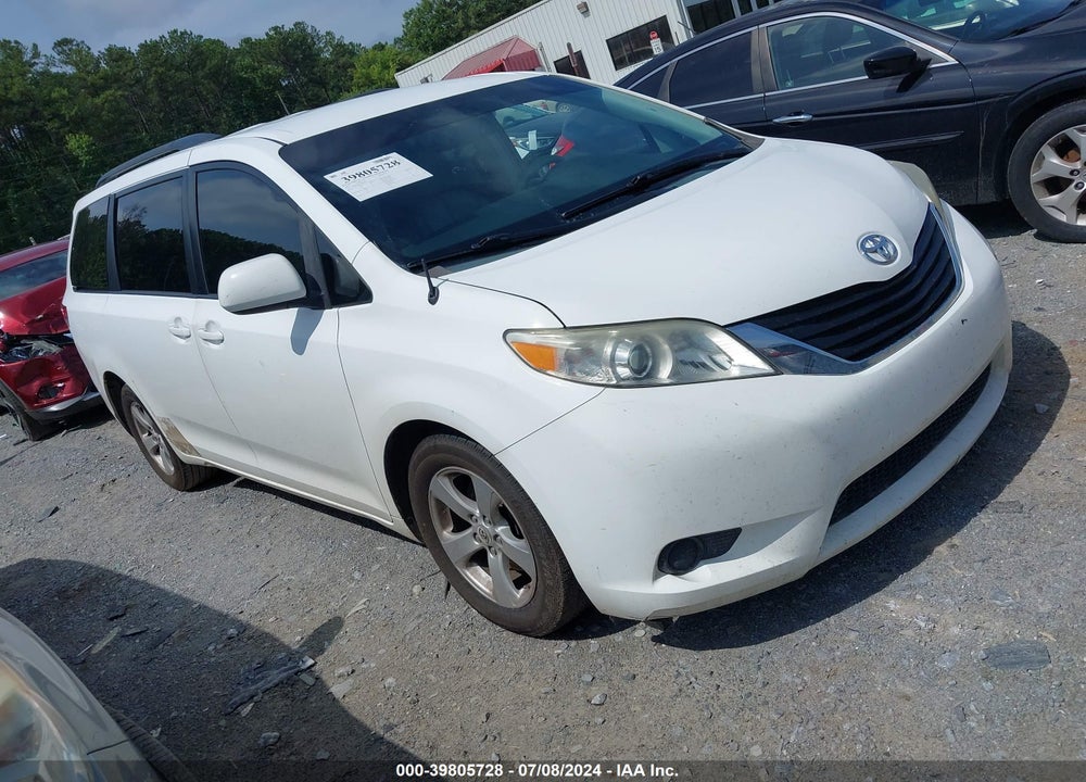2011 TOYOTA SIENNA LE V6 VIN: 5TDKK3DC5BS090271