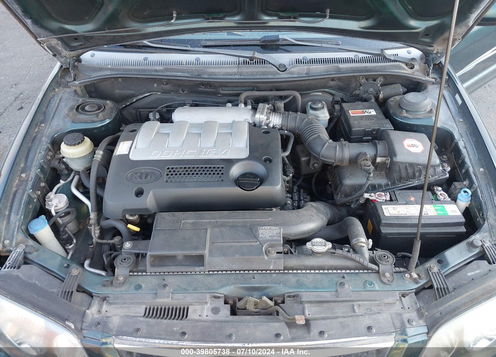 2004 KIA SPECTRA VIN: KNAFB161045137438