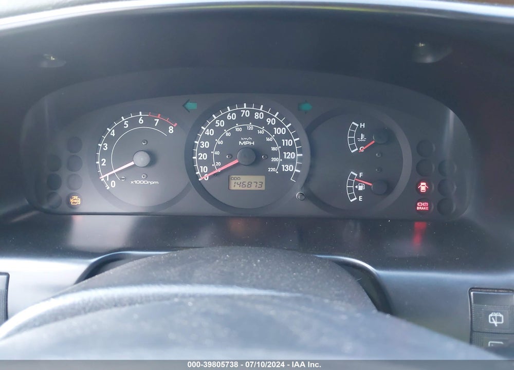 2004 KIA SPECTRA VIN: KNAFB161045137438