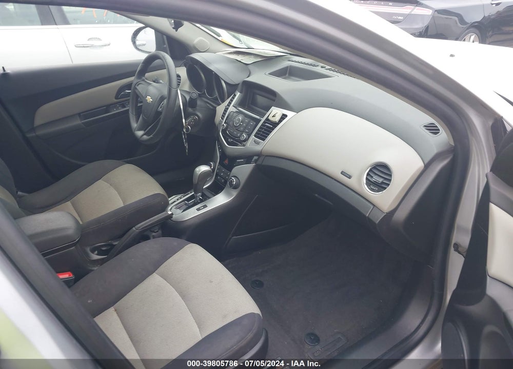 2014 CHEVROLET CRUZE LS AUTO VIN: 1G1PA5SHXE7323958