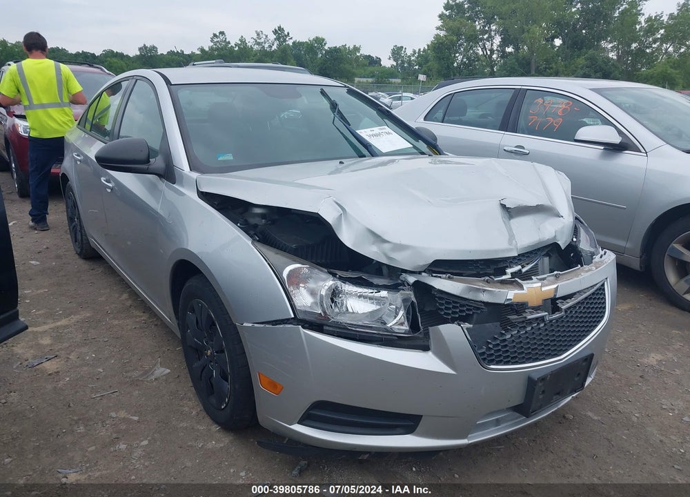 2014 CHEVROLET CRUZE LS AUTO VIN: 1G1PA5SHXE7323958