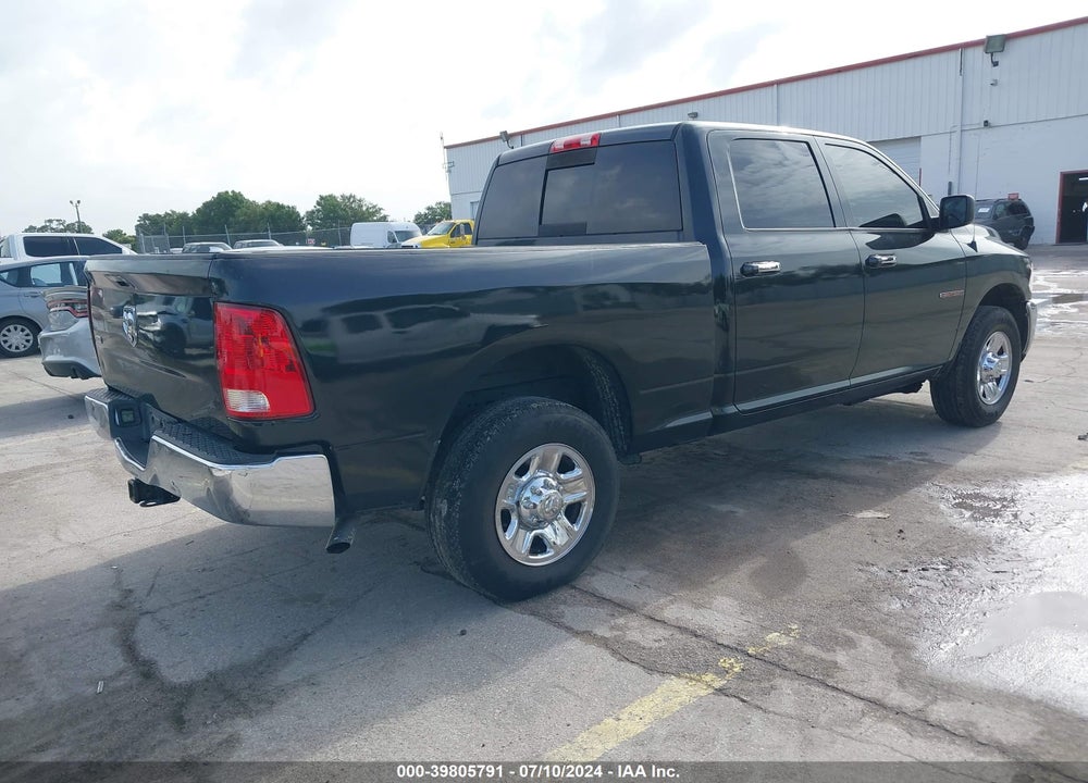 2015 RAM 2500 SLT VIN: 3C6TR4DT0FG575919