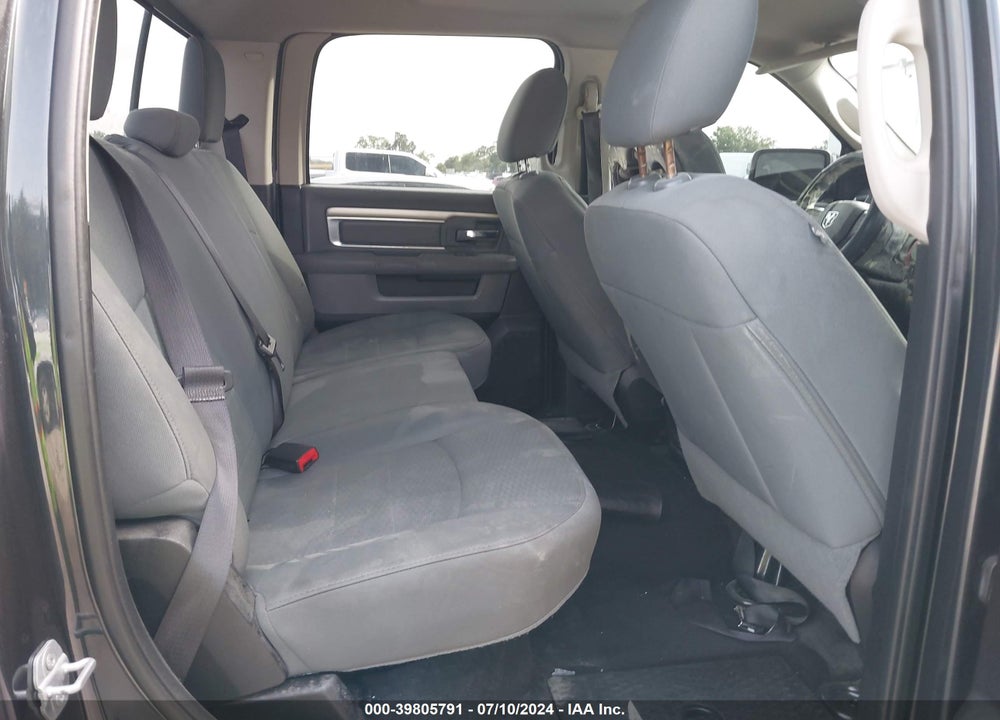 2015 RAM 2500 SLT VIN: 3C6TR4DT0FG575919
