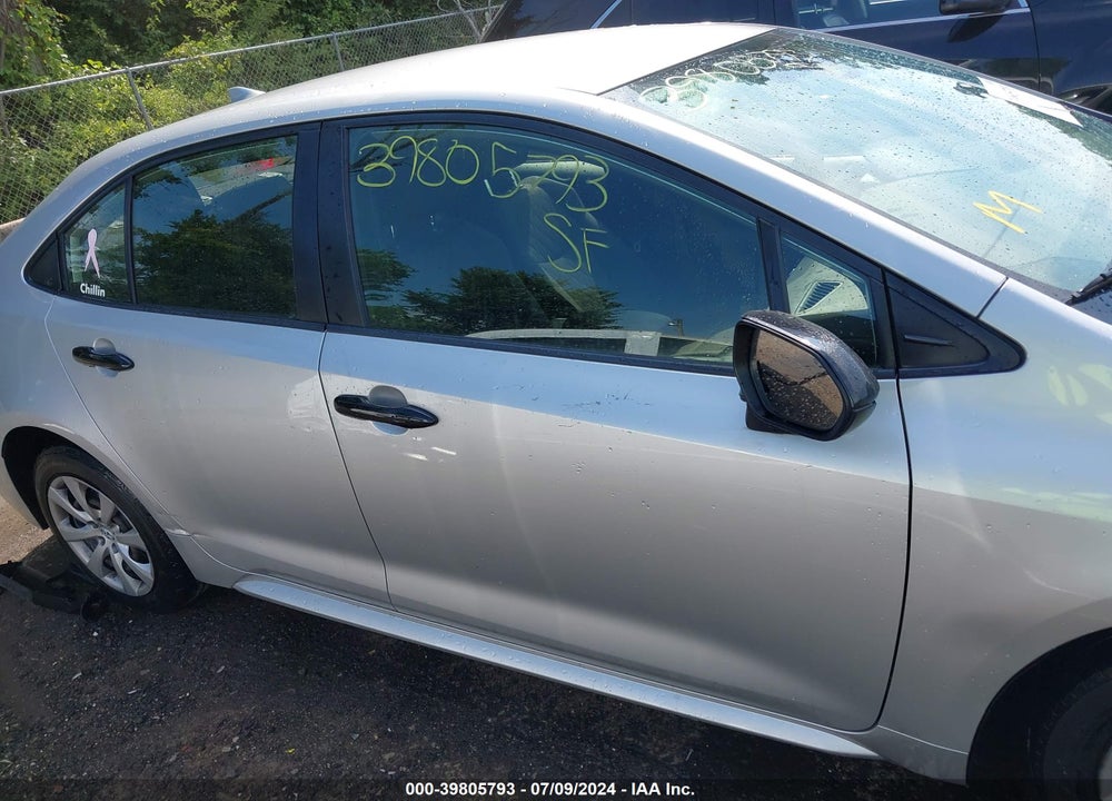 2020 TOYOTA COROLLA LE VIN: JTDEPRAE1LJ022989