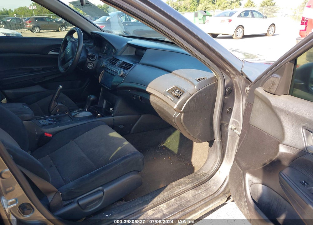 2009 HONDA ACCORD 2.4 LX VIN: 1HGCP26319A024080