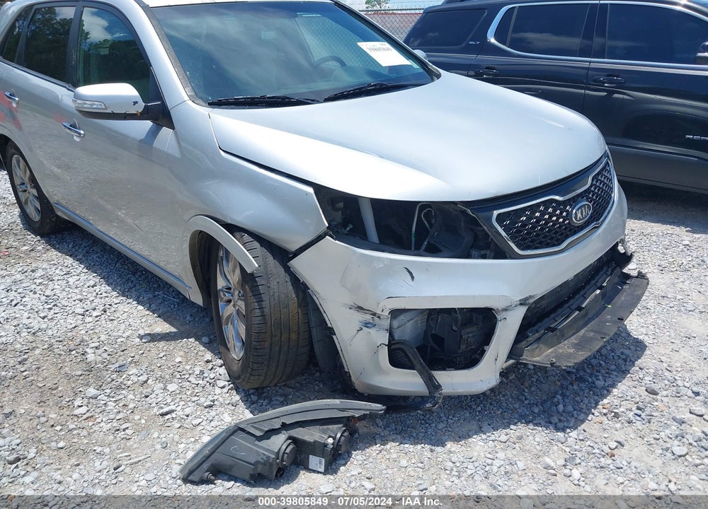 2013 KIA SORENTO SX VIN: 5XYKW4A21DG311970