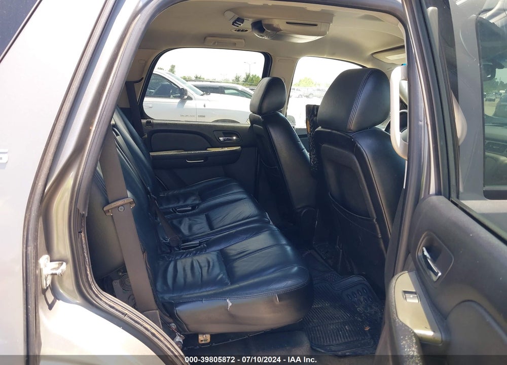 2008 CHEVROLET TAHOE LS VIN: 1GNFC13098J210547