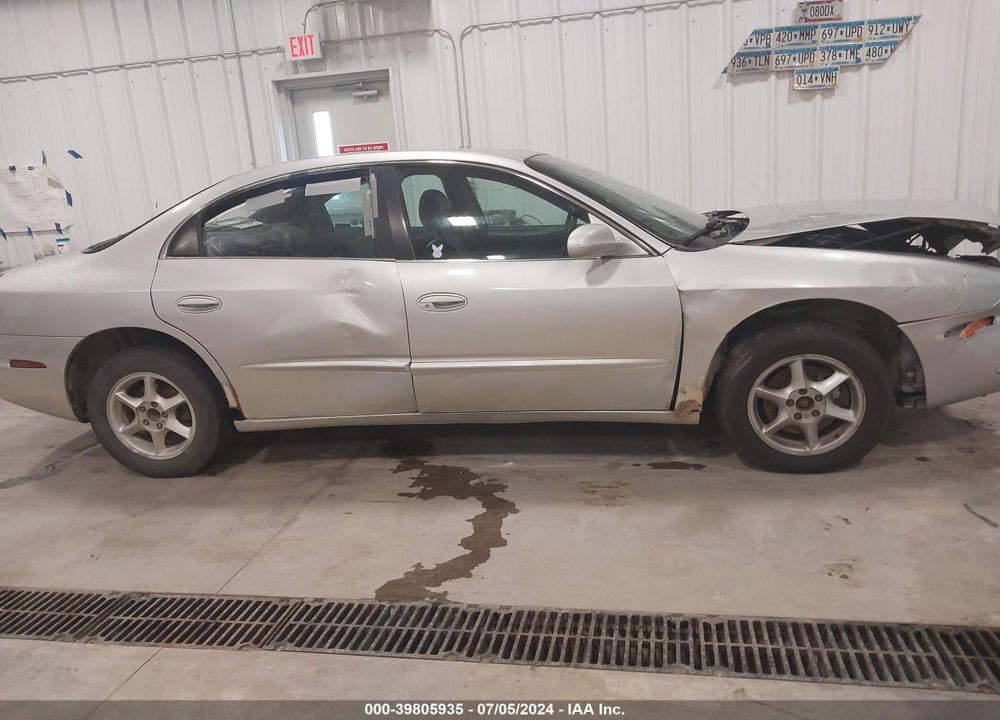 2001 OLDSMOBILE AURORA 3.5 VIN: 1G3GR64H914144258
