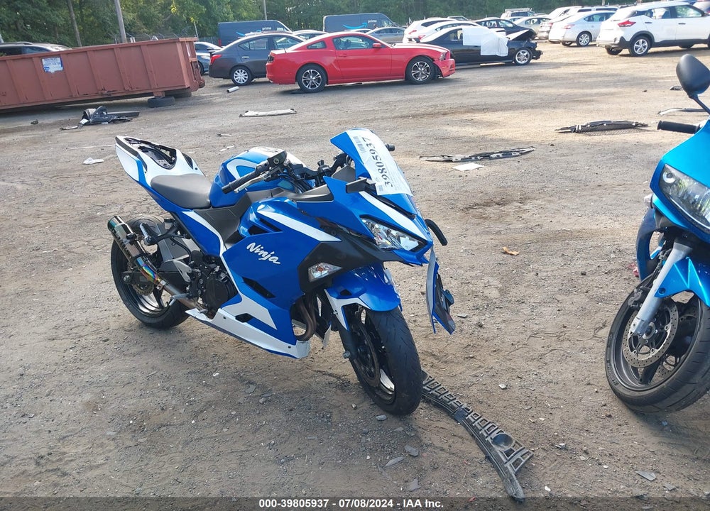 2023 KAWASAKI EX400 VIN: JKAEXKH12PDAN8041