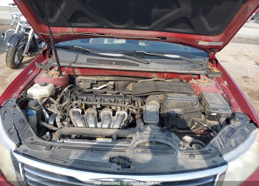 2009 KIA OPTIMA LX VIN: KNAGE228X95301838