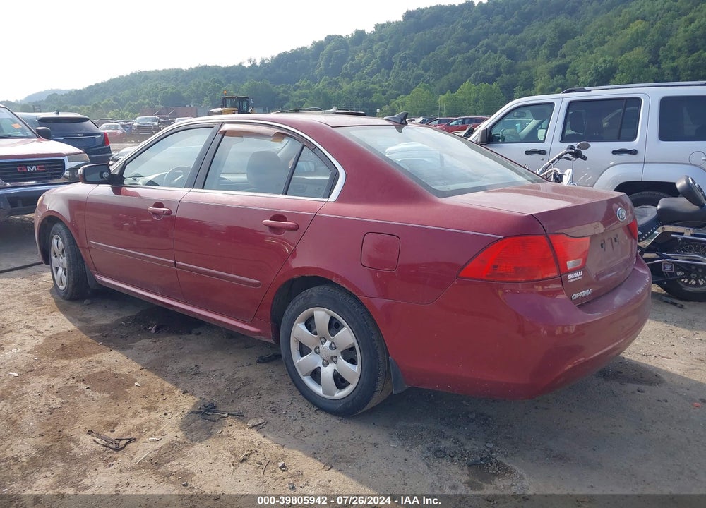 2009 KIA OPTIMA LX VIN: KNAGE228X95301838