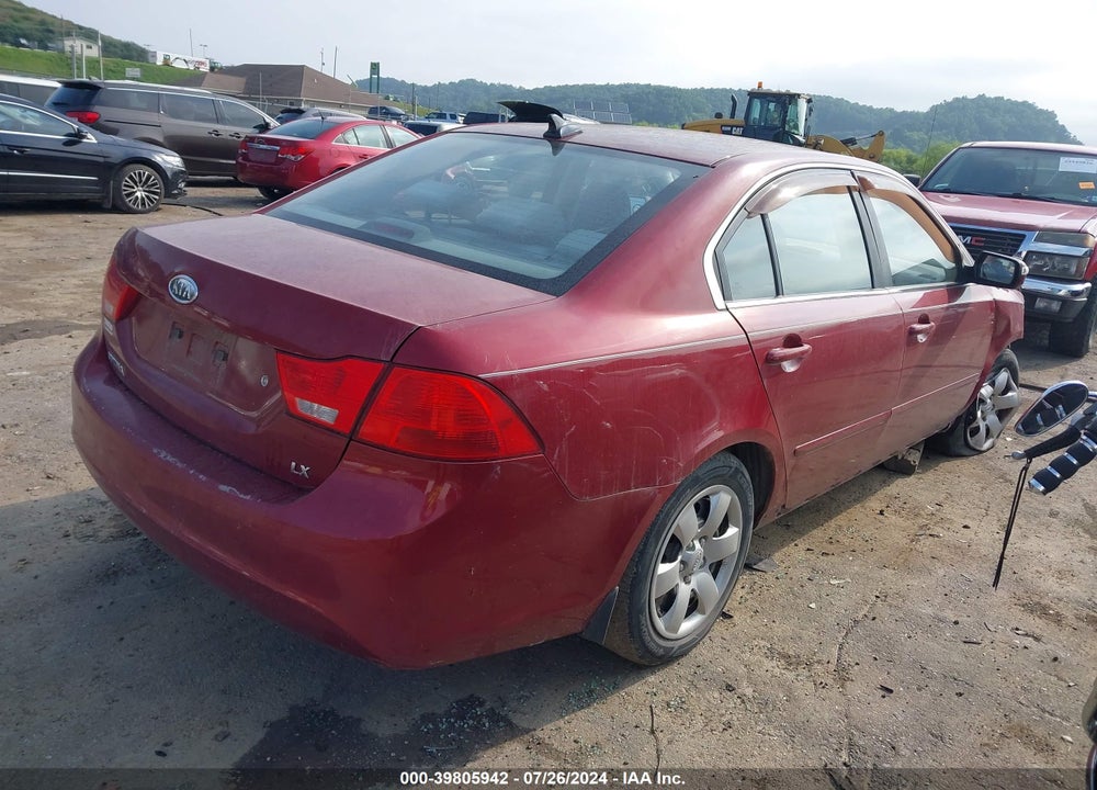 2009 KIA OPTIMA LX VIN: KNAGE228X95301838