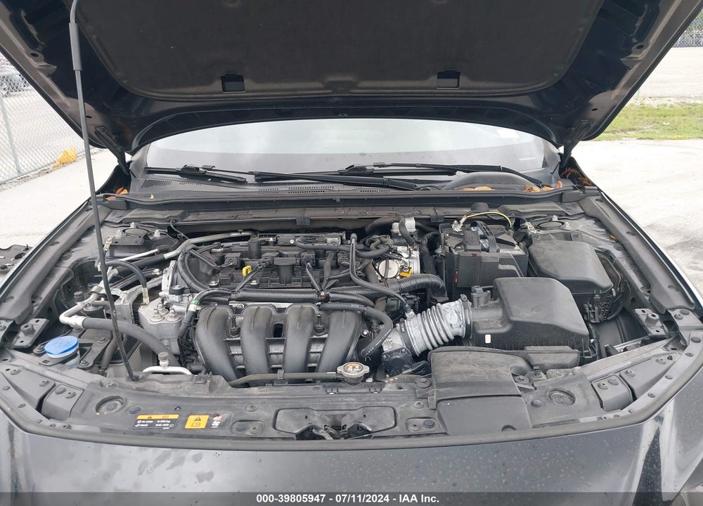 2019 MAZDA 3 PREFERRED PACKAGE VIN: JM1BPAMM1K1137288