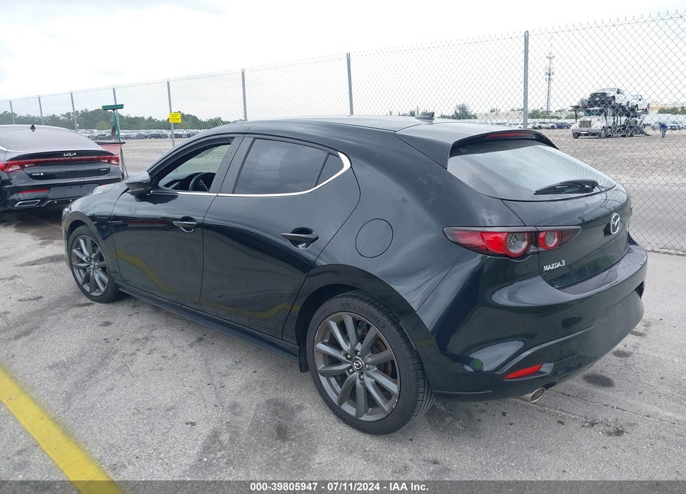 2019 MAZDA 3 PREFERRED PACKAGE VIN: JM1BPAMM1K1137288
