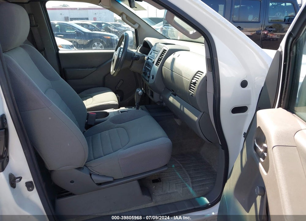 2015 NISSAN FRONTIER S/SV-I4 VIN: 1N6BD0CT8FN749771