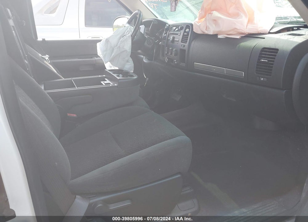 2008 GMC SIERRA 1500 SLE1 VIN: 1GTEC19J48Z271875