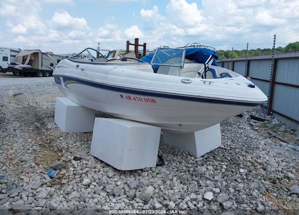 2002 CHAPARRAL 183SS VIN: FGBL0240L102