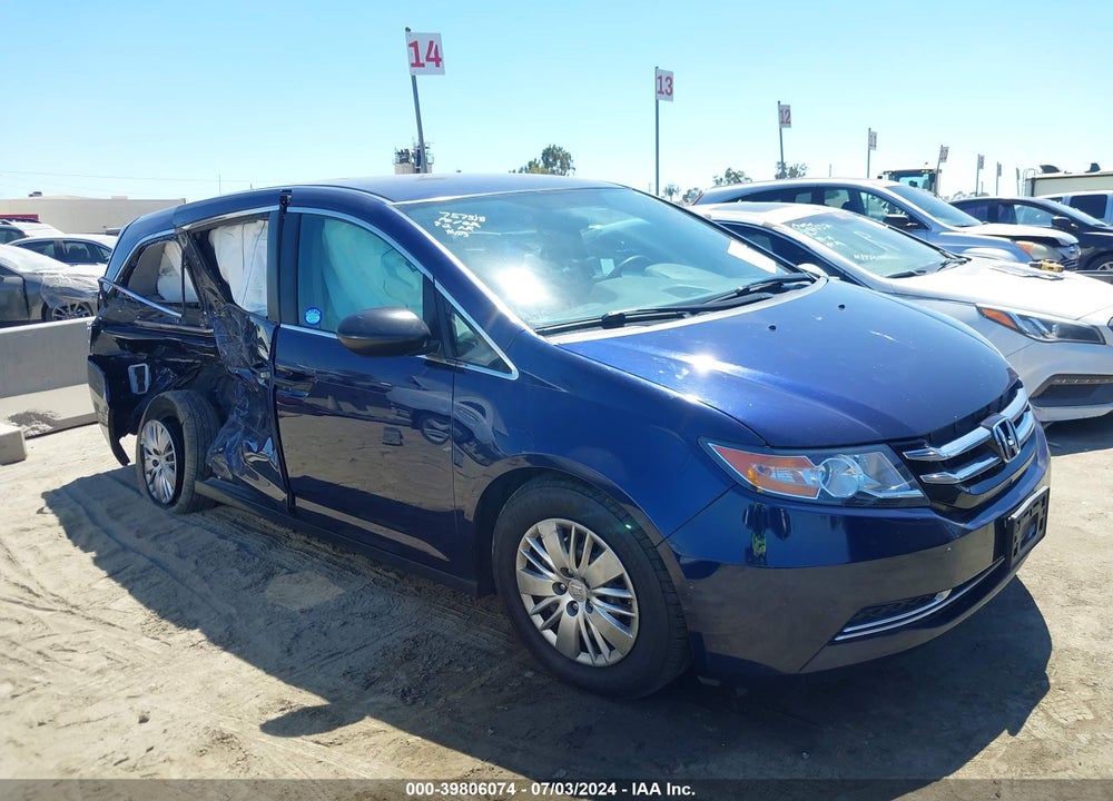 2015 HONDA ODYSSEY LX VIN: 5FNRL5H22FB073236