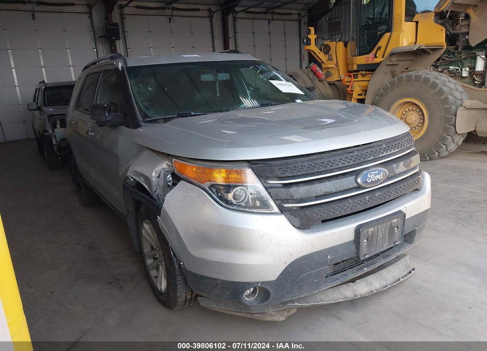 2015 FORD EXPLORER XLT VIN: 1FM5K8D82FGC41942